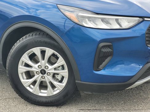 Used 2023 Ford Escape Active image 9