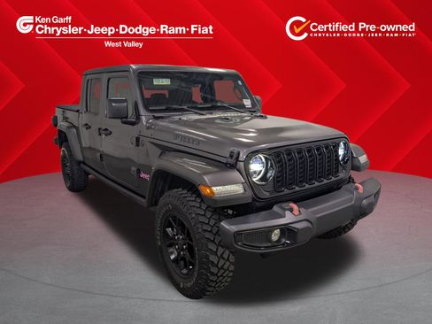 Certified 2024 Jeep Gladiator Sport image 1