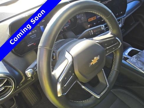 Used 2024 Chevrolet Equinox EV LT image 4