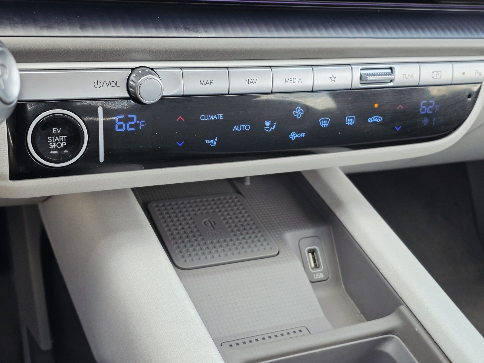 Certified 2023 Hyundai Ioniq 6 SEL RWD image 22