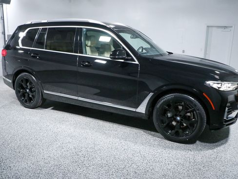 Used 2022 BMW X7 xDrive40i image 6