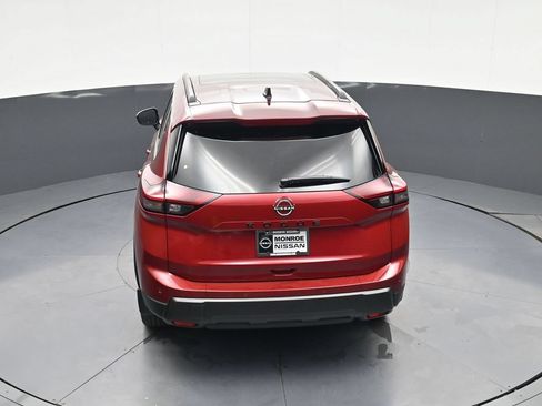 Certified 2026 Nissan Rogue Dark Armor FWD image 35