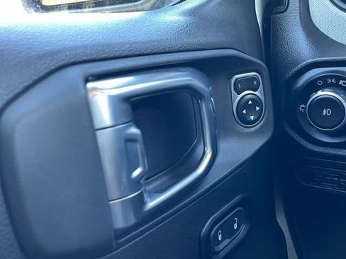 Used 2024 Jeep Wrangler Sport S image 26