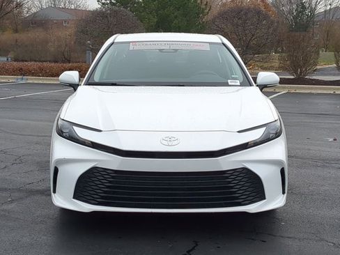 Certified 2025 Toyota Camry LE image 4