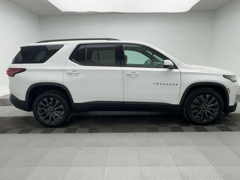 Certified 2023 Chevrolet Traverse RS w/ LPO, Floor Liner Package image 8