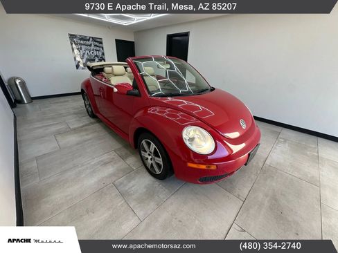 Used 2006 Volkswagen Beetle Convertible w/ Package 1 image 29