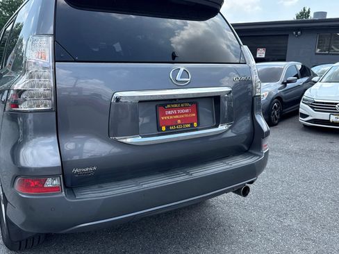 Used 2017 Lexus GX 460 w/ Navigation Package AWD/4WD image 13