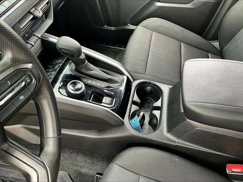 Used 2024 Chevrolet Colorado Trail Boss w/ Technology Package AWD/4WD image 21