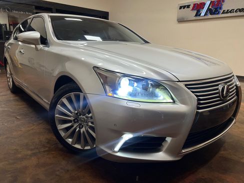 Used 2014 Lexus LS 460 AWD image 40