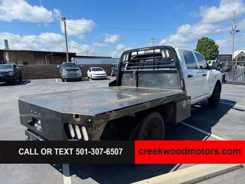 Used 2022 RAM 3500 Tradesman w/ Chrome Appearance Group AWD/4WD image 4