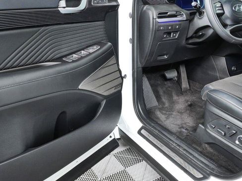 Used 2025 Hyundai Palisade Calligraphy AWD/4WD image 21