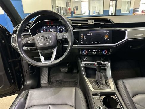 Used 2023 Audi Q3 2.0T Premium w/ Convenience Package AWD/4WD image 14