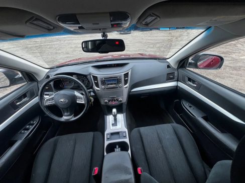 Used 2013 Subaru Outback 2.5i Premium w/ All-Weather Pkg AWD/4WD image 11