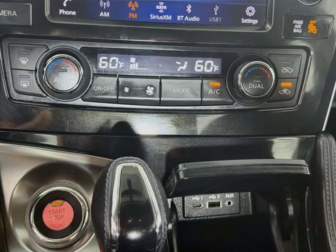 Used 2019 Nissan Maxima 3.5 S w/ Floor Mat Group FWD image 22