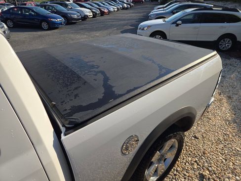 Used 2012 RAM 1500 Big Horn image 23