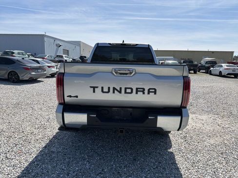 Used 2024 Toyota Tundra Limited image 4