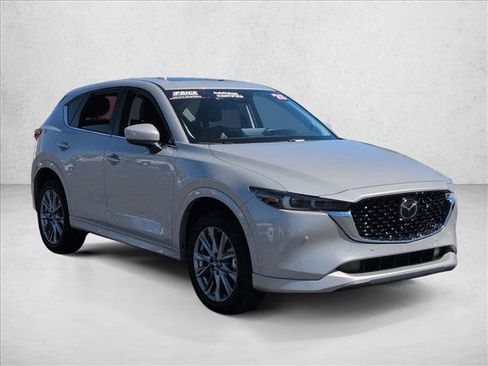 Used 2025 MAZDA CX-5 AWD 2.5 S w/ Premium Plus Pkg image 3