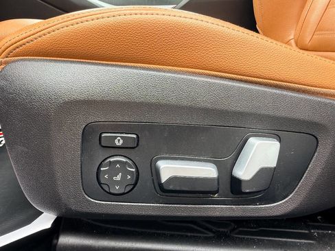 Used 2020 BMW M340i RWD image 19