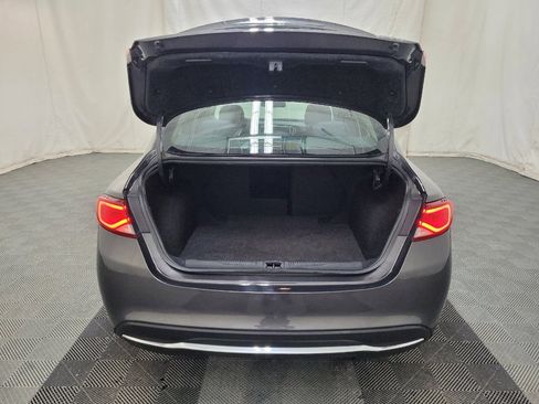 Used 2016 Chrysler 200 Limited image 29