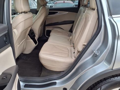 Used 2020 Lincoln Nautilus Reserve w/ Cargo Utility Package image 19