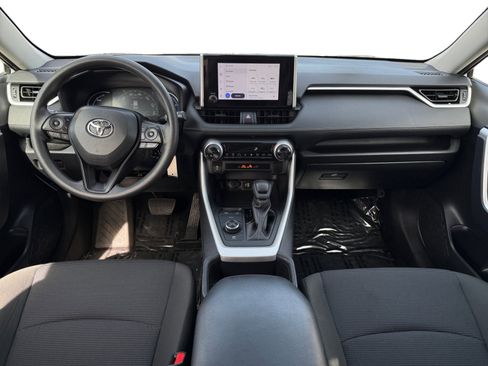 Used 2024 Toyota RAV4 LE image 10