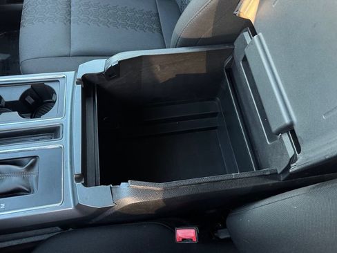 Used 2018 Ford F150 XLT w/ Equipment Group 302A Luxury AWD/4WD image 22