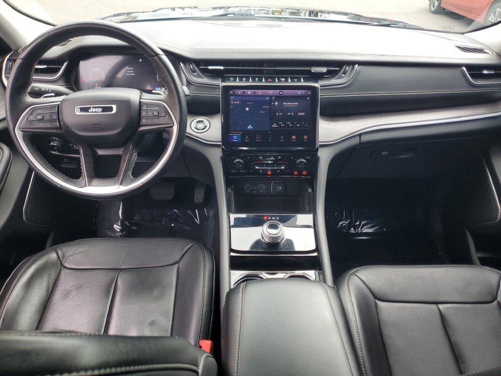 Used 2022 Jeep Grand Cherokee L Limited w/ Luxury Tech Group II RWD image 13