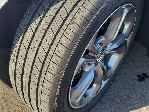 Used 2024 Honda Accord EX image 11