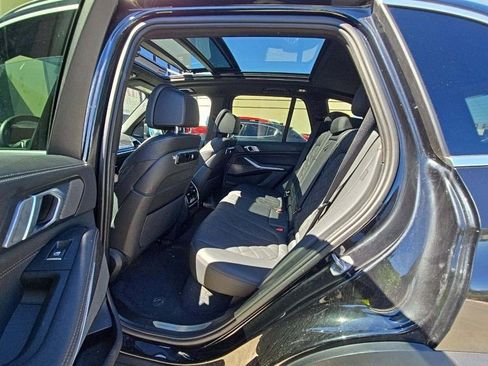 Used 2025 BMW X5 sDrive40i w/ Climate Comfort Package RWD image 11