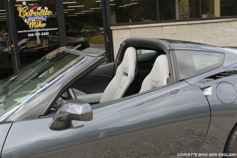 Used 2014 Chevrolet Corvette Stingray Coupe w/ 3LT Preferred Equipment Group RWD image 10