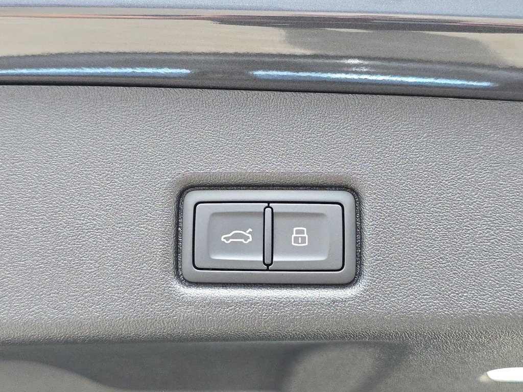 New 2026 Audi Q5 Premium Plus AWD/4WD image 13