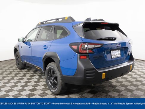 Used 2025 Subaru Outback Wilderness image 13