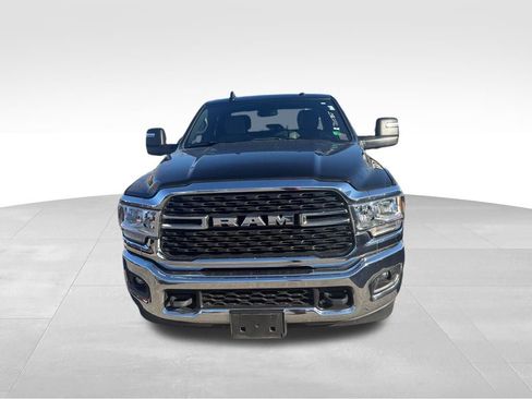 Used 2024 RAM 2500 Big Horn image 2