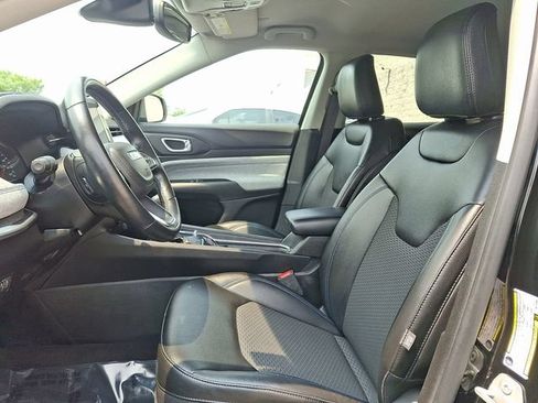 Used 2022 Jeep Compass Latitude w/ Convenience Group AWD/4WD image 12
