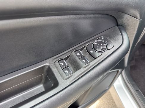 Used 2022 Ford Edge SEL AWD/4WD image 13