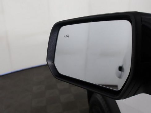 Used 2023 GMC Acadia SLE w/ Driver Convenience Package AWD/4WD image 37