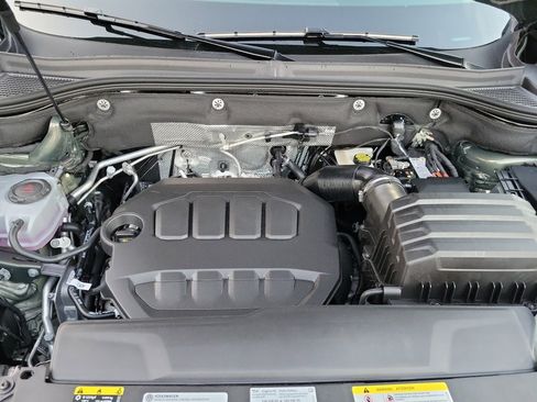 New 2026 Volkswagen Atlas SE FWD image 16