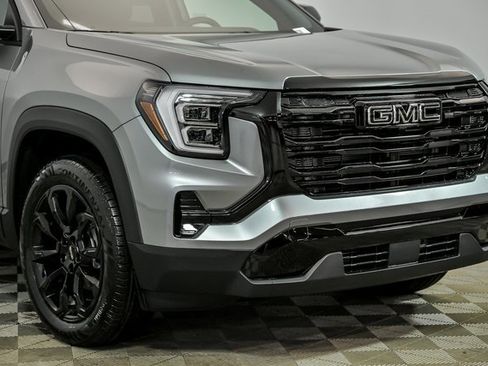 New 2026 GMC Terrain Elevation w/ Elevation Premium Package image 2