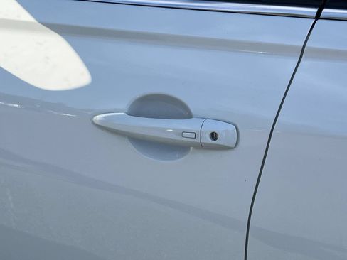 Used 2024 Nissan Altima 2.5 SR FWD image 29