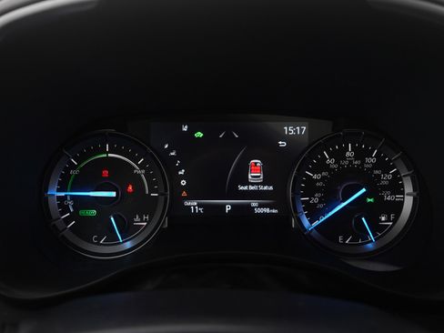 Used 2021 Toyota Highlander XLE image 29