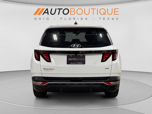 Used 2023 Hyundai Tucson SE AWD/4WD image 4