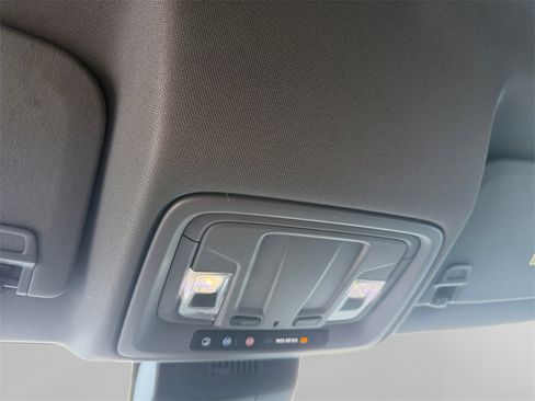 Certified 2023 Chevrolet Silverado 1500 LT image 23