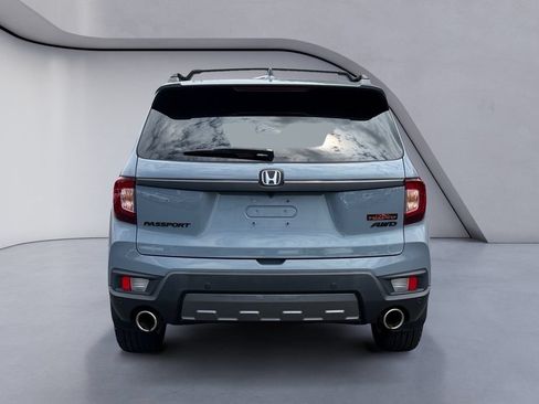 Used 2022 Honda Passport TrailSport image 4