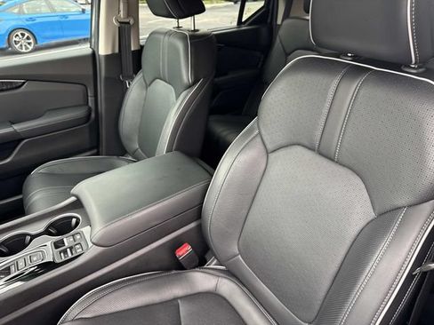 Certified 2025 Honda Pilot Elite image 22
