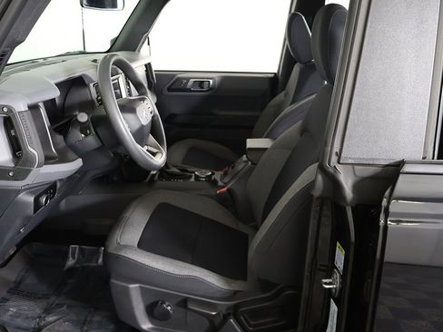 Used 2023 Ford Bronco 4-Door image 26