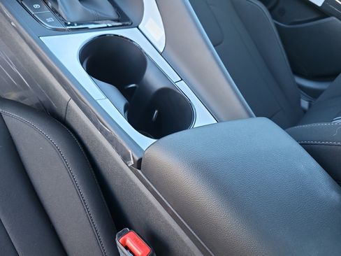 New 2026 Hyundai Elantra Sport FWD image 15