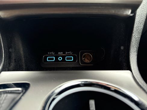 Used 2018 Jeep Grand Cherokee Altitude image 55