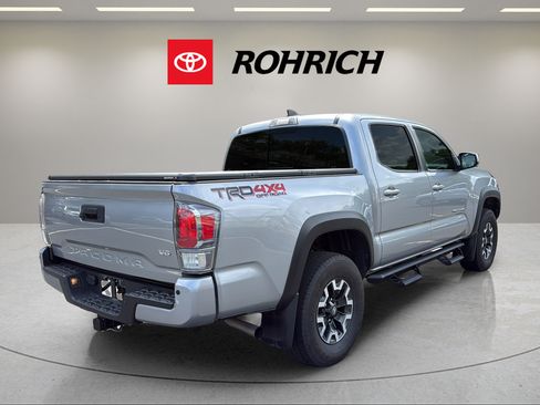 Used 2021 Toyota Tacoma TRD Off-Road w/ Technology Package AWD/4WD image 6