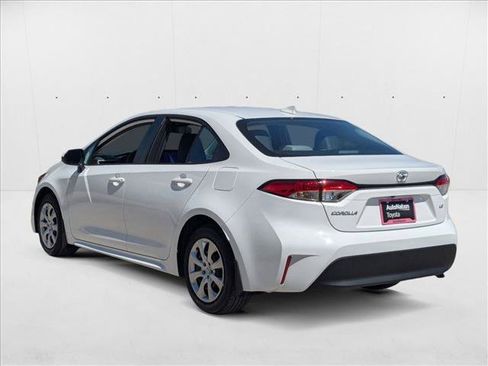 New 2025 Toyota Corolla LE FWD image 8
