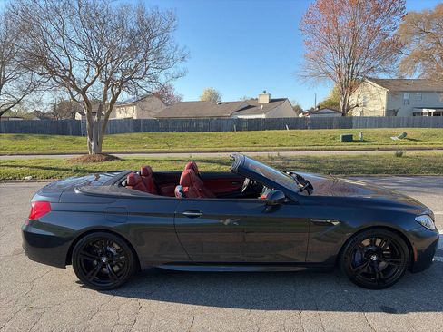 Used 2016 BMW M6 Base 2dr Convertible image 25